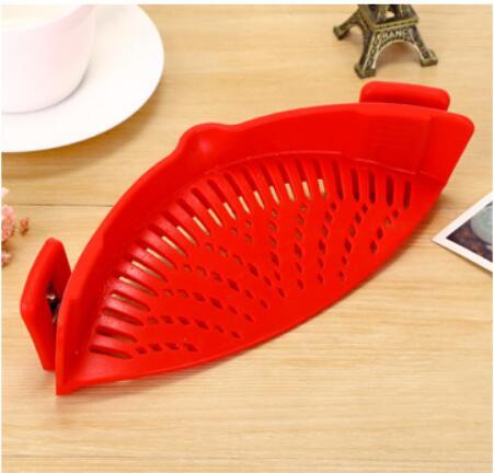 Silicone Clip-On Funnel & Strainer – Fits All Pots