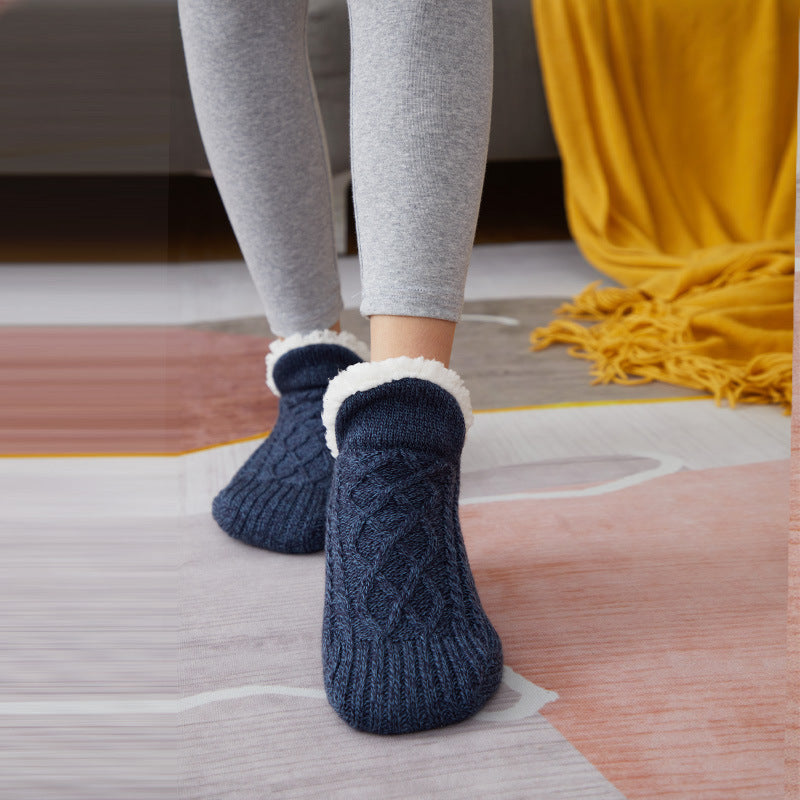 FuzzyFeet Winter Slipper Socks