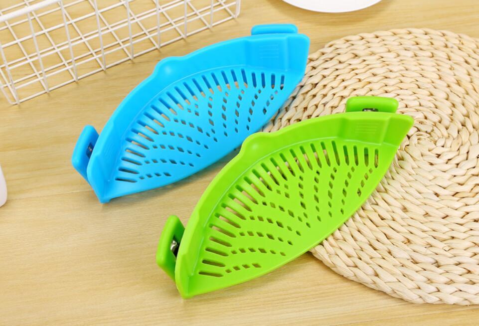 Silicone Clip-On Funnel & Strainer – Fits All Pots