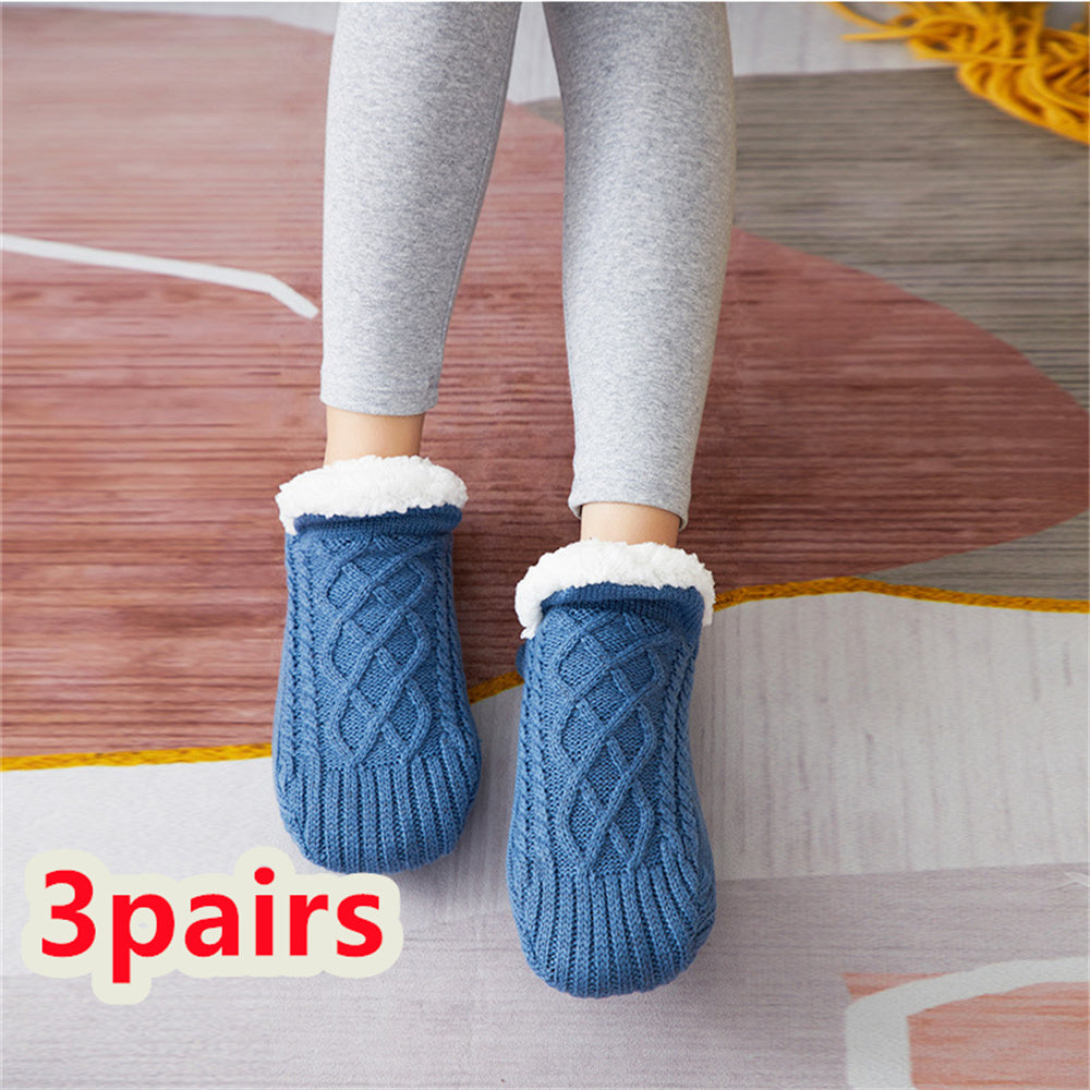FuzzyFeet Winter Slipper Socks
