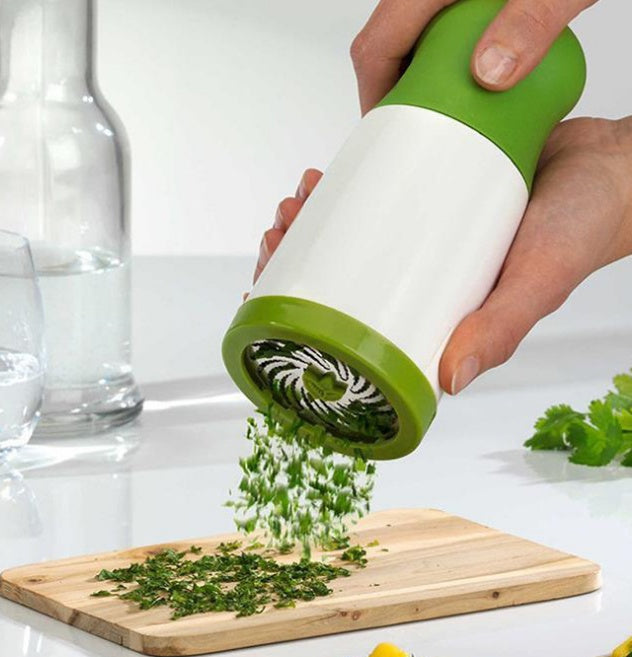 Herb Grinder & Spice Mill – Easy Parsley Chopper
