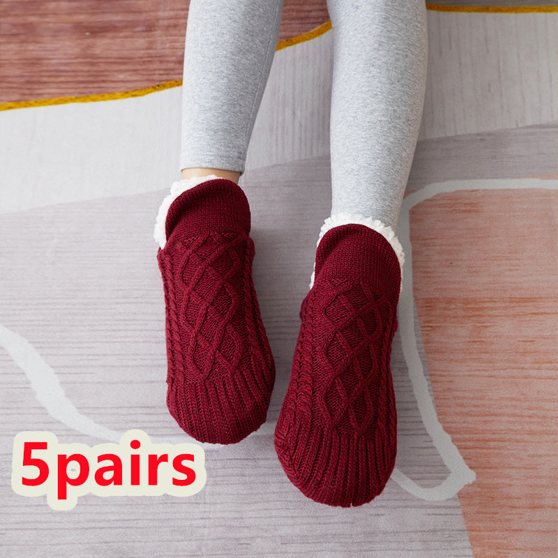 FuzzyFeet Winter Slipper Socks