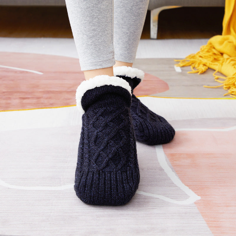 FuzzyFeet Winter Slipper Socks