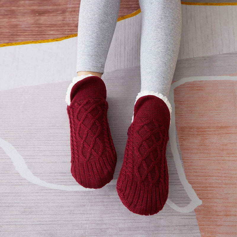 FuzzyFeet Winter Slipper Socks