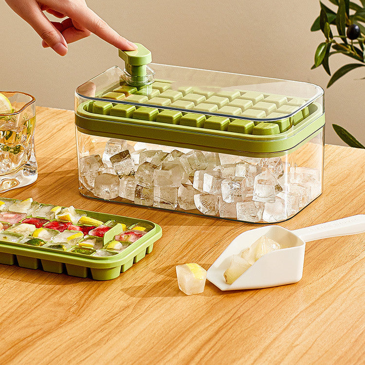 HomeFreeze Ice Cube Tray & Storage Box