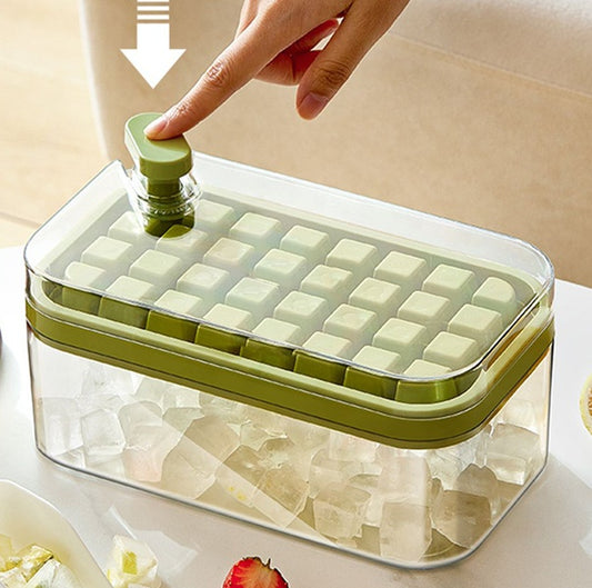 HomeFreeze Ice Cube Tray & Storage Box